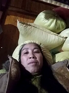 Snapshot of vtmbae chatting on February 3, 2026, 6:40 am vtmbae online show from February 3, 2026, 6:40 am