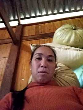 Snapshot of vtmbae chatting on February 15, 2026, 7:51 am vtmbae online show from February 15, 2026, 7:51 am