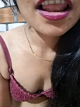 Soni cute86526 online show from June 2, 2026, 4:34 am