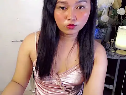 Eyes-on-me online show from July 10, 2026, 8:42 pm