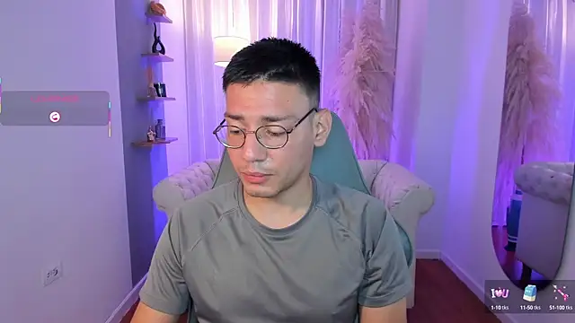 marcuswildx online show from September 22, 2025, 12:22 pm