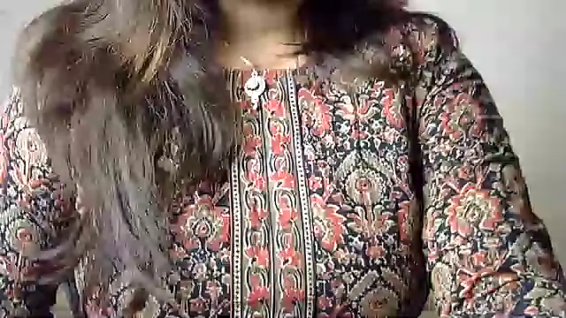 Aaliya02 online show from June 21, 2026, 3:23 am