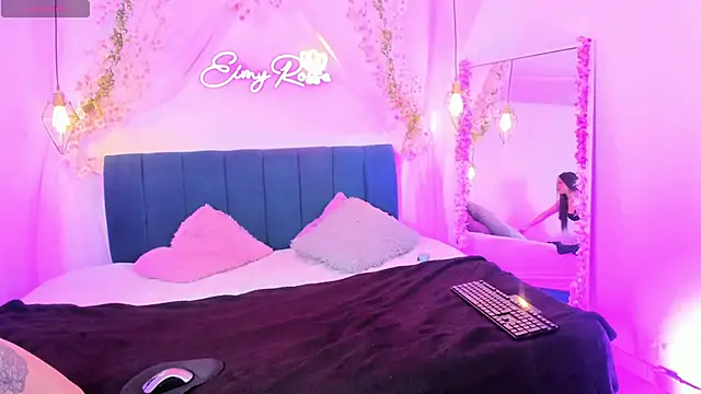 eimi rosse18 online show from January 17, 2026, 12:09 pm