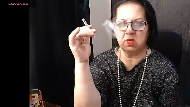 MissSanjanne online show from March 13, 2026, 3:44 am