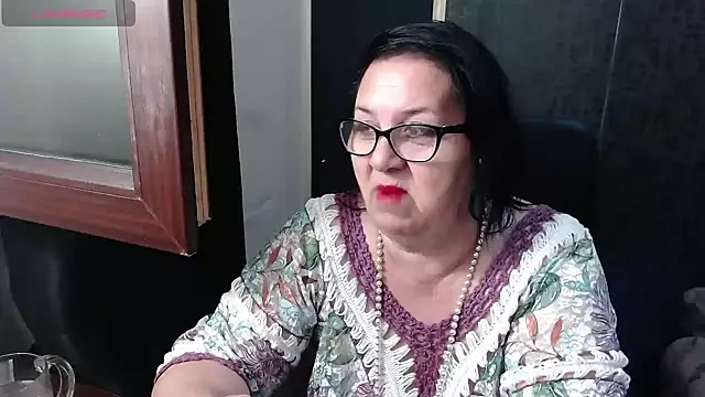 MissSanjanne online show from June 14, 2026, 8:10 pm