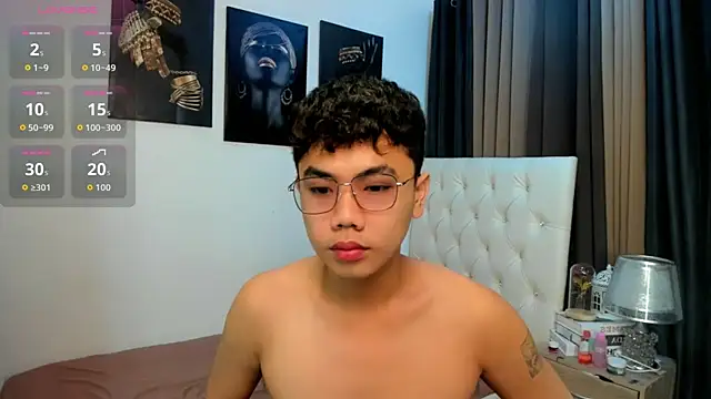 JuliuswildCock online show from October 9, 2025, 5:57 pm