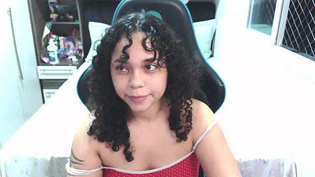 sweetamy326 online show from July 2, 2026, 10:16 pm