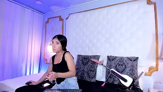 Snapshot of Mariana_Kalo chatting on January 17, 2026, 11:03 am Mariana Kalo online show from January 17, 2026, 11:03 am