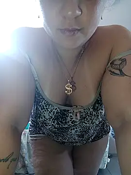 Moranguinha2234 online show from April 2, 2026, 5:30 pm