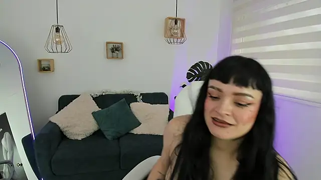 Antonela vargas online show from February 4, 2026, 12:33 pm