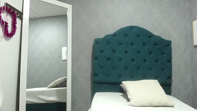 Vic Taylor online show from February 5, 2026, 12:01 pm