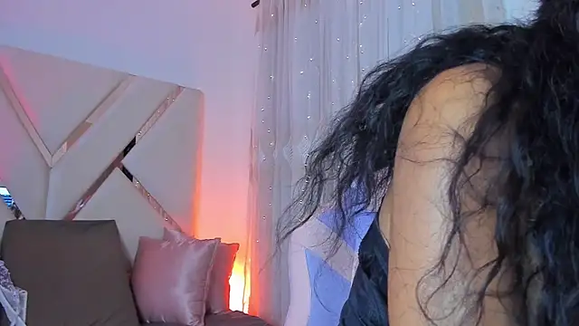 Jade Thonson1 online show from July 14, 2026, 2:05 am