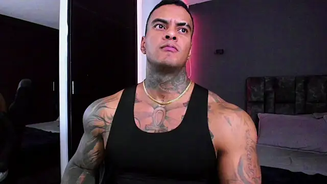 Snapshot of binmontana_ chatting on March 2, 2026, 10:49 pm binmontana online show from March 2, 2026, 10:49 pm