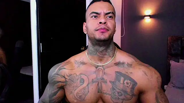 Snapshot of binmontana_ chatting on February 15, 2026, 11:53 am binmontana online show from February 15, 2026, 11:53 am