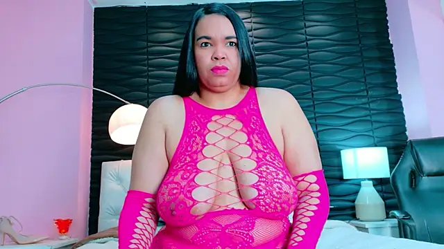 Valery Nasty   online show from November 3, 2025, 3:26 pm