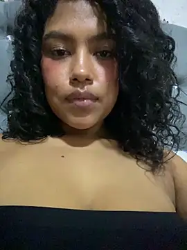 Snapshot of miiabrown18 chatting on February 3, 2026, 3:15 am miiabrown18 online show from February 3, 2026, 3:15 am