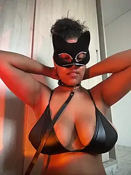 miiabrown18 online show from December 14, 2025, 11:38 am