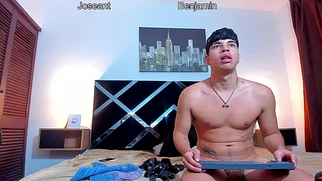 Snapshot of iammariano chatting on April 6, 2026, 4:46 am iammariano online show from April 6, 2026, 4:46 am