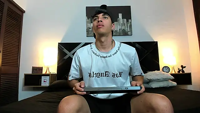 Snapshot of iammariano chatting on April 12, 2026, 2:59 am iammariano online show from April 12, 2026, 2:59 am