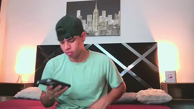 Snapshot of iammariano chatting on April 9, 2026, 3:08 am iammariano online show from April 9, 2026, 3:08 am