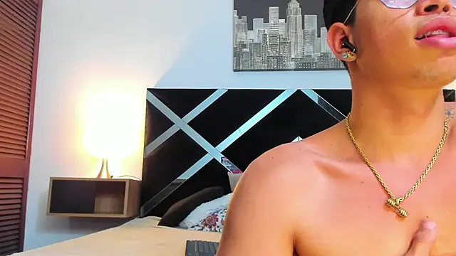 Snapshot of iammariano chatting on March 12, 2026, 3:12 am iammariano online show from March 12, 2026, 3:12 am