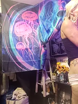 blondebarbiebae online show from November 15, 2025, 4:49 am