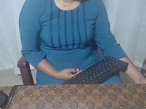 henakhan32 online show from October 11, 2025, 2:56 am