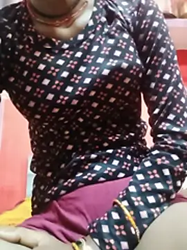 Cuty kinjal online show from July 2, 2026, 4:57 pm