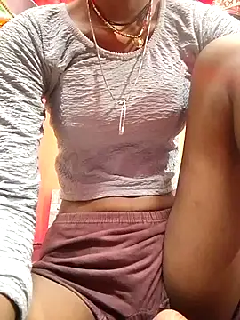 Cuty kinjal online show from June 25, 2026, 10:48 pm