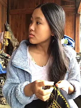 Mai lovely online show from October 27, 2025, 1:39 am