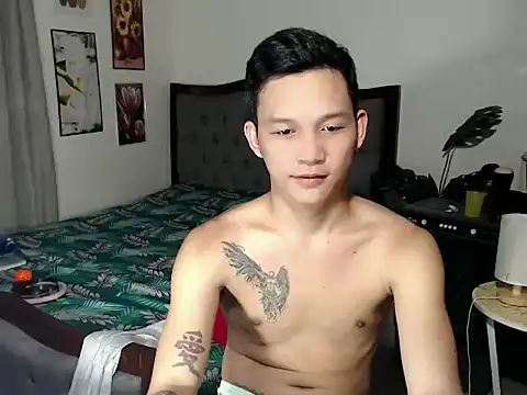 asianmonstercock05 online show from October 31, 2025, 8:22 am