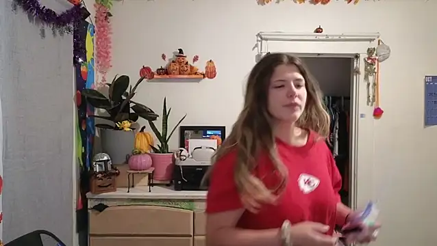 xofrankiefinexo online show from October 10, 2025, 11:44 am