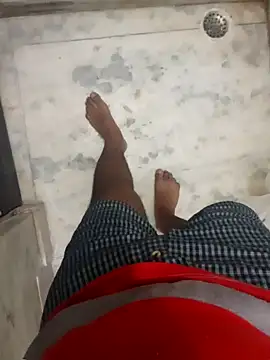 HolaPeeps online show from October 1, 2025, 7:29 pm