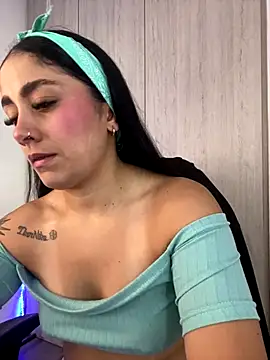 liladiamond  online show from October 11, 2025, 12:39 pm