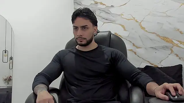 Miike Stone1 online show from November 14, 2025, 1:04 pm