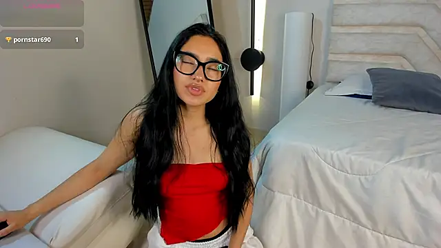 cherry bunnyx online show from March 11, 2026, 4:17 am