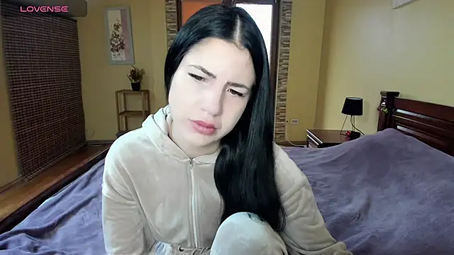 Malibu J online show from September 24, 2025, 7:04 am