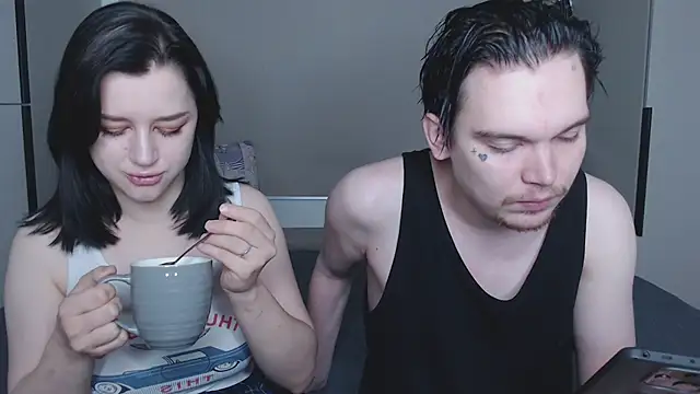 Snapshot of jackoffjillss chatting on October 17, 2025, 7:15 pm jackoffjillss online show from October 17, 2025, 7:15 pm