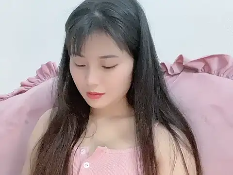 Snapshot of Lie_liee chatting on March 21, 2026, 9:51 pm Lie liee online show from March 21, 2026, 9:51 pm