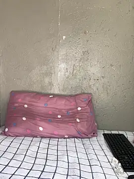 Bellabootie online show from February 26, 2026, 11:43 am