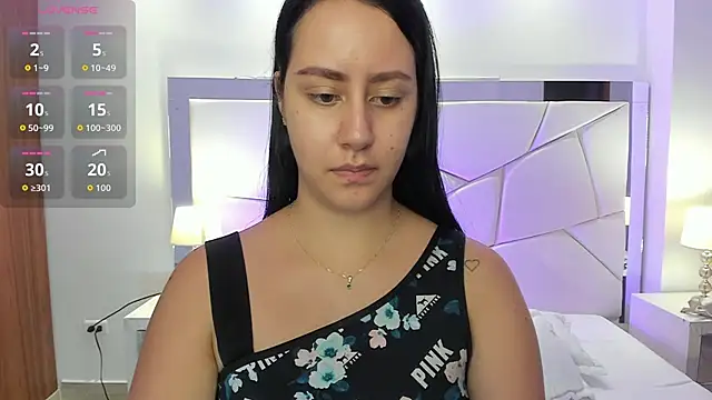 Natasha Kiim  online show from January 16, 2026, 3:32 am