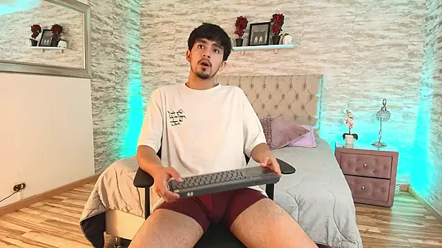 Axel Draven online show from March 7, 2026, 12:43 pm