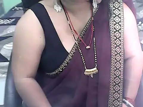 Snapshot of BABITA_KUMARII chatting on February 28, 2026, 5:01 pm BABITA KUMARII online show from February 28, 2026, 5:01 pm