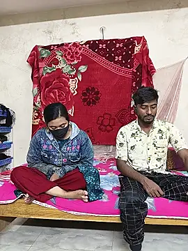 Love Queen11 online show from January 8, 2026, 4:35 pm