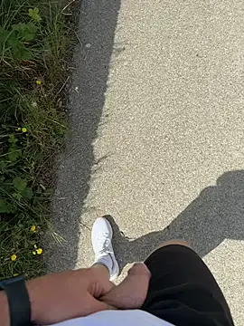 Italianofirenze online show from April 15, 2026, 9:48 am