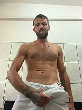 sexyman1936 online show from June 17, 2026, 5:07 am