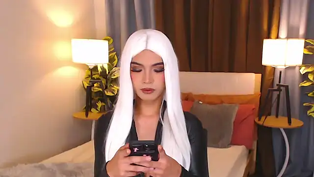 AmarraSins online show from September 29, 2025, 8:25 pm