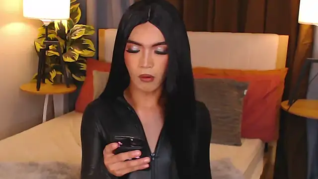 AmarraSins online show from September 26, 2025, 5:25 am