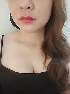 Girl Shy2000 online show from June 3, 2026, 1:17 am