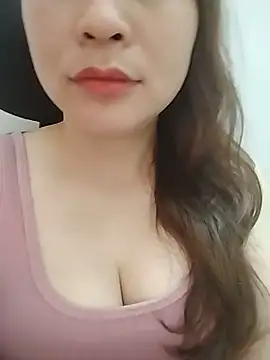 Girl Shy2000 online show from May 22, 2026, 12:41 am